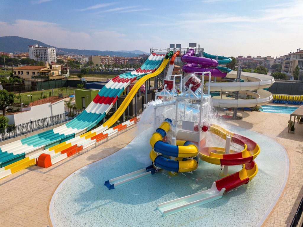 Golden Taurus Aquapark Resort 